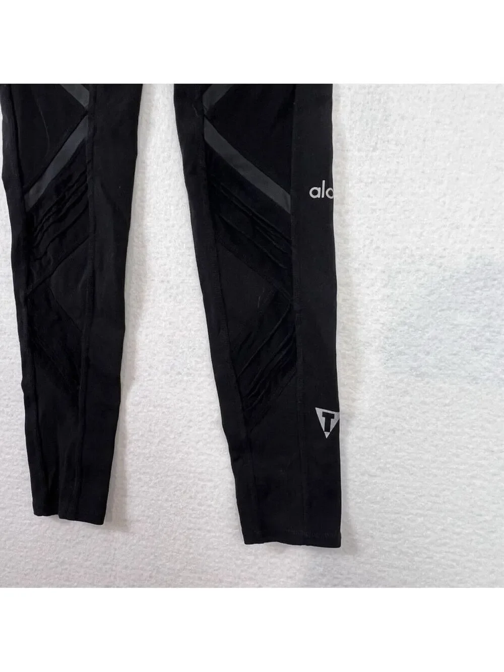Alo Yoga Mesh Legging Small Black High Waist Panels Ankle Title Boxing Club